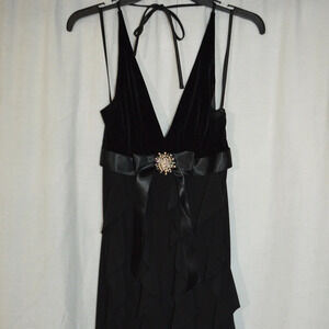 Betsy Adam Formal 4 Dress Black Sleeveless Ruffle